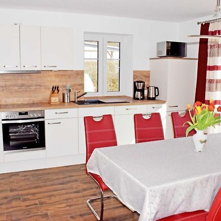 Ferienhaus Zum Boddenstrand Mit Ka Groß Zicker Eksteriør billede