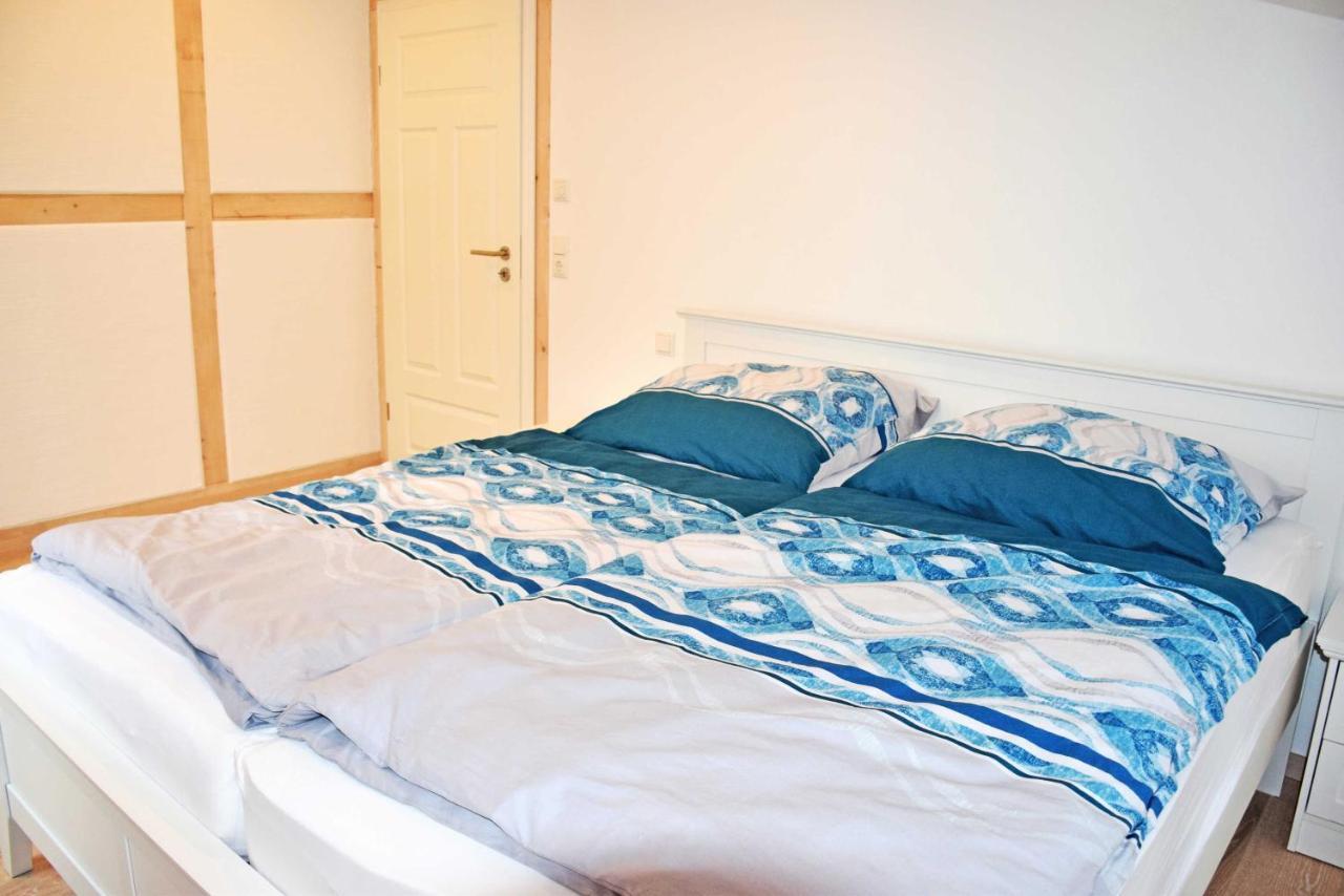 Ferienhaus Zum Boddenstrand Mit Ka Groß Zicker Eksteriør billede