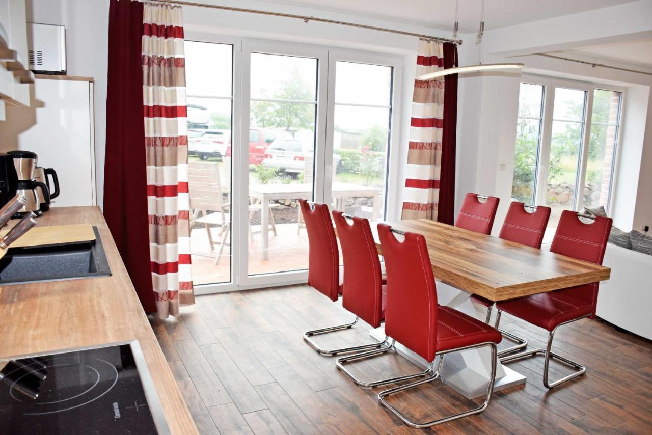 Ferienhaus Zum Boddenstrand Mit Ka Groß Zicker Eksteriør billede
