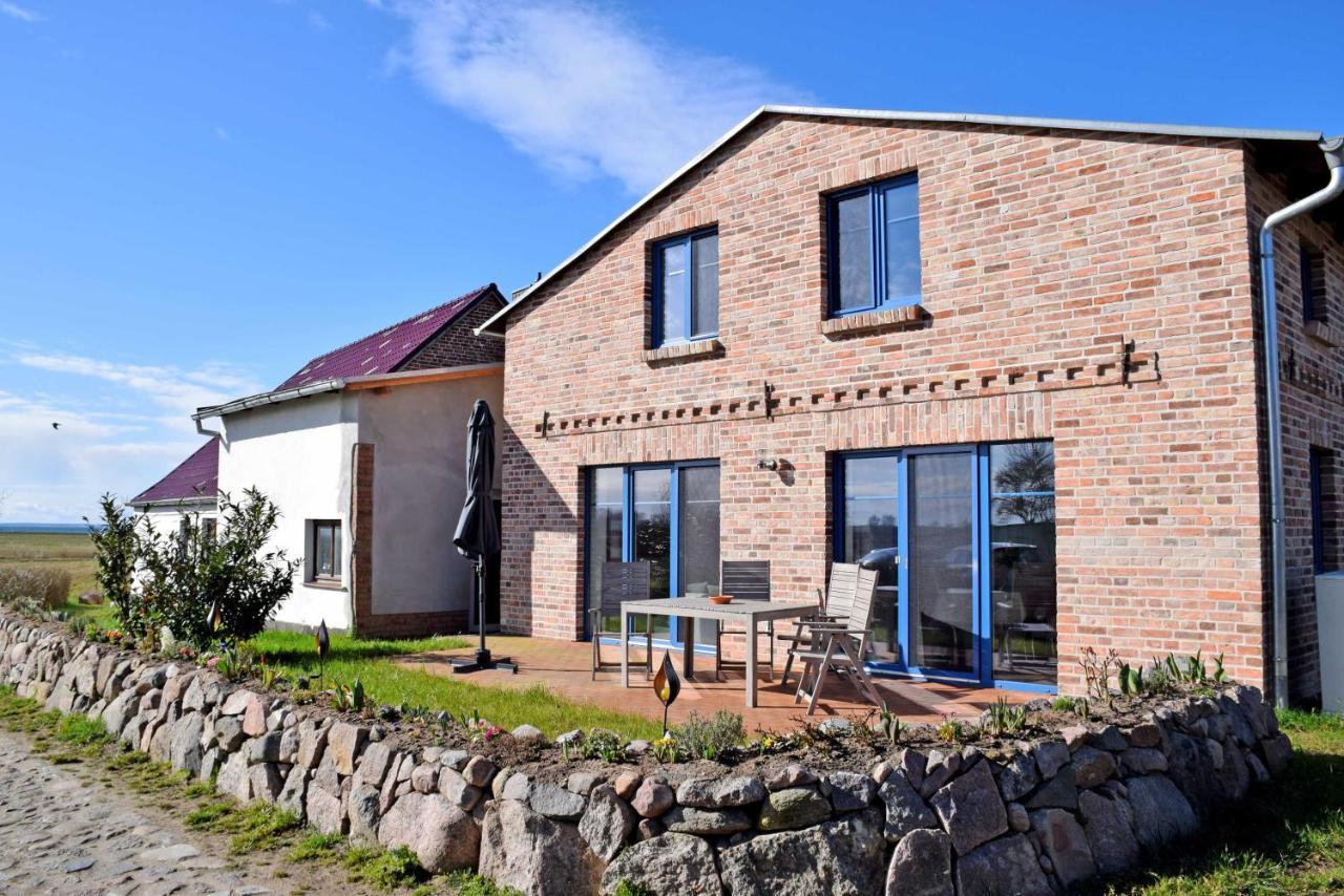 Ferienhaus Zum Boddenstrand Mit Ka Groß Zicker Eksteriør billede