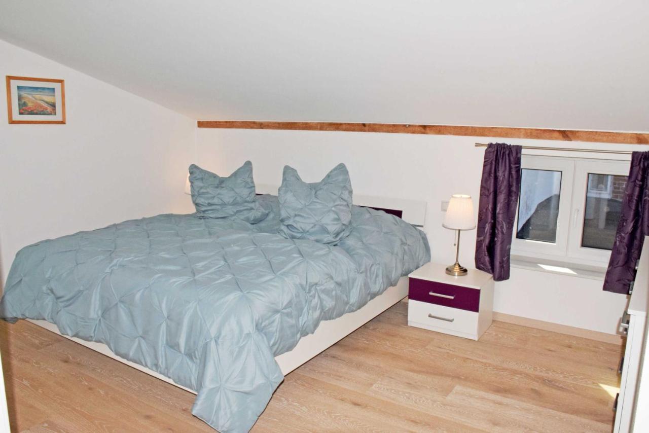 Ferienhaus Zum Boddenstrand Mit Ka Groß Zicker Eksteriør billede